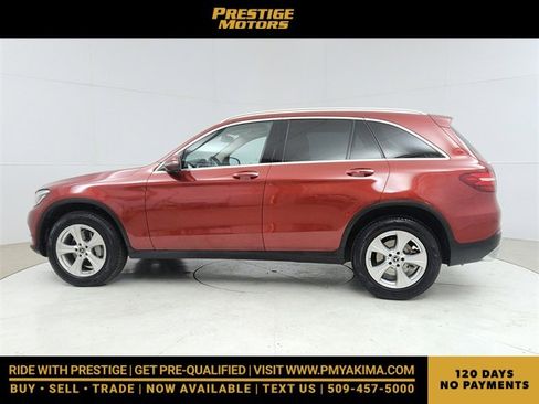 Used 2018 Mercedes-Benz GLC 300 4MATIC image 4