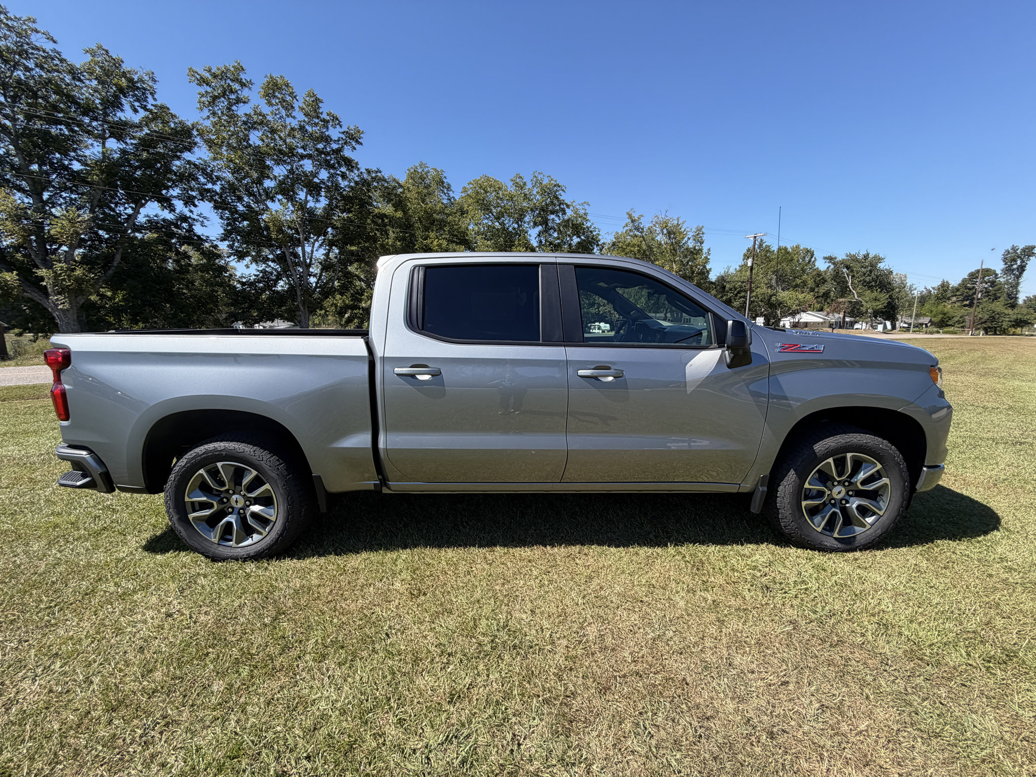 New 2026 Chevrolet Silverado 1500 RST AWD/4WD image 2