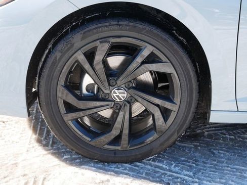 New 2026 Volkswagen Jetta SE image 5