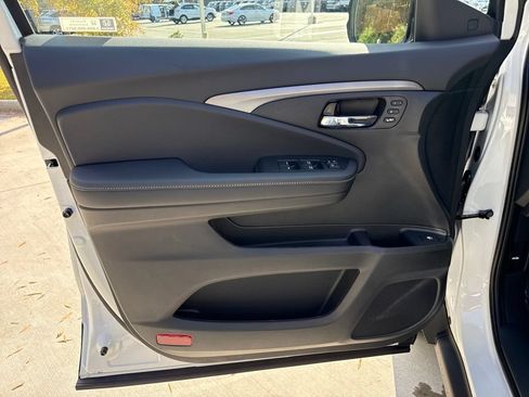 New 2026 Honda Ridgeline RTL image 14