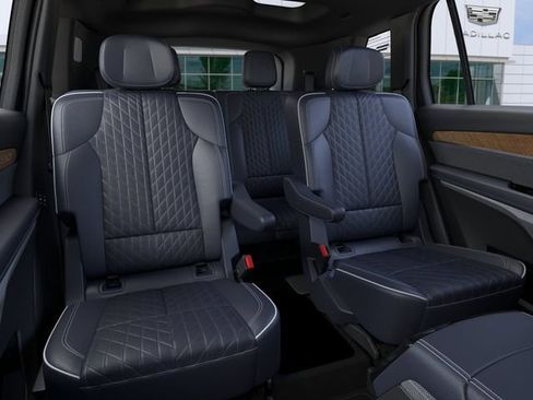 New 2026 Cadillac Vistiq Premium Luxury AWD/4WD image 17