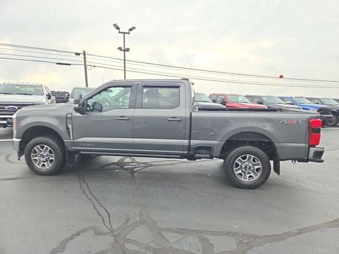 Used 2023 Ford F250 Lariat w/ Lariat Ultimate Package AWD/4WD image 3