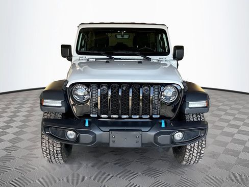 Used 2023 Jeep Wrangler Unlimited w/ Cold Weather Group AWD/4WD image 2