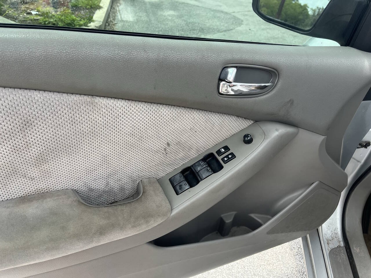 Used 2007 Nissan Altima 2.5 S FWD image 10