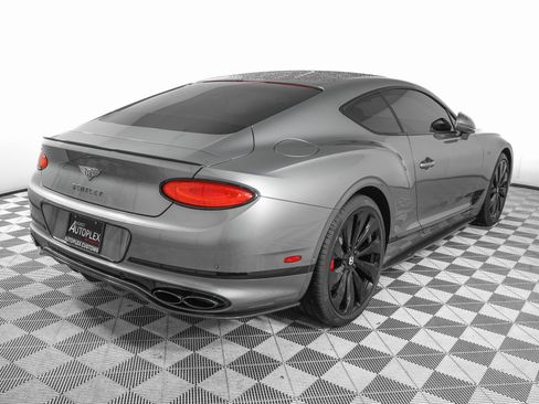 Used 2024 Bentley Continental GT image 5
