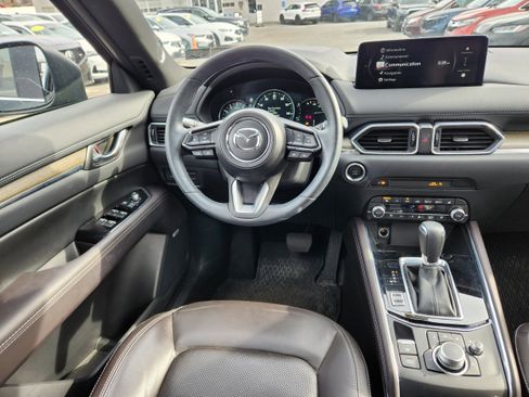 Certified 2025 MAZDA CX-5 Signature image 13