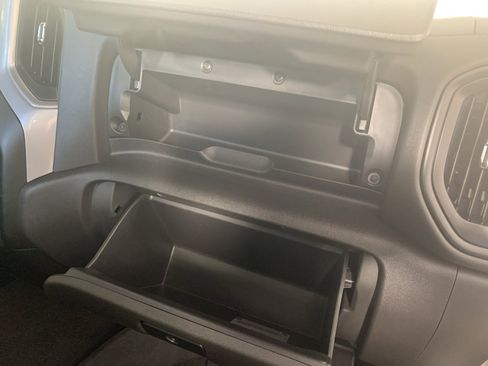 Used 2021 Chevrolet Silverado 1500 Custom image 41