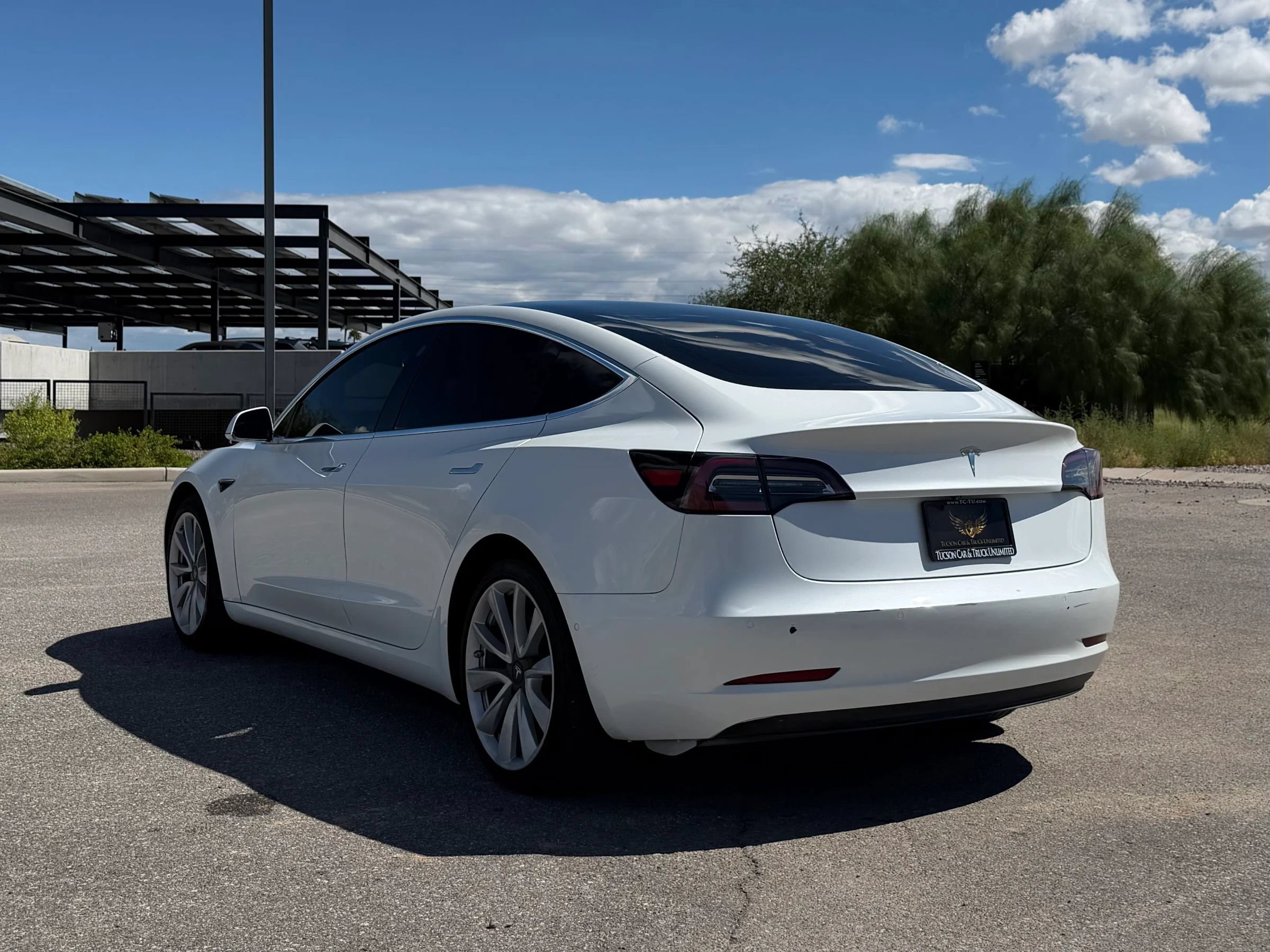 Used 2019 Tesla Model 3 Standard Range Plus RWD image 2