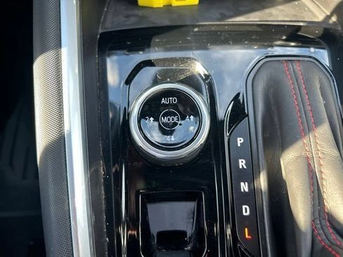 Used 2023 Chevrolet Colorado Z71 w/ Advanced Trailering Package AWD/4WD image 14