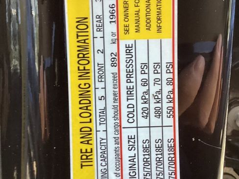 Used 2021 GMC Sierra 2500 AT4 image 71