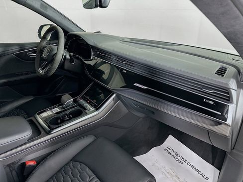 Used 2024 Audi RS Q8 AWD/4WD image 38