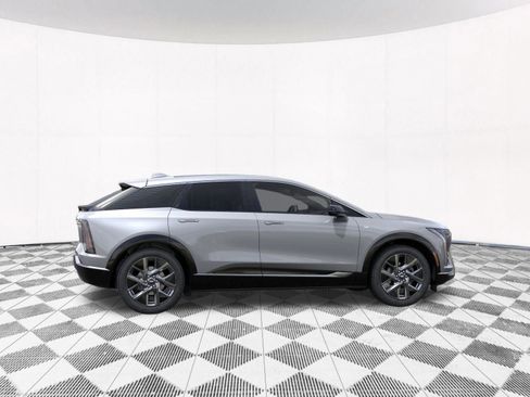 New 2026 Cadillac Optiq Luxury 1 w/ LPO, Floor Liner Package AWD/4WD image 11