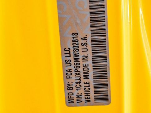 Used 2021 Jeep Wrangler Unlimited Sahara image 28