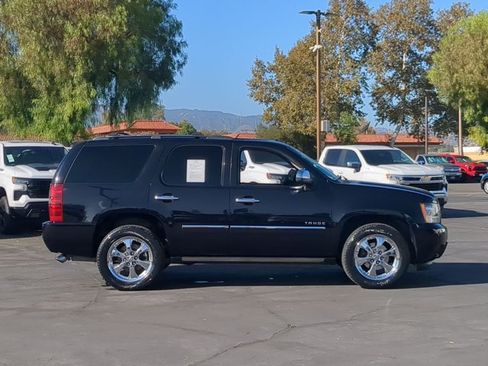 Used 2014 Chevrolet Tahoe LTZ RWD image 4