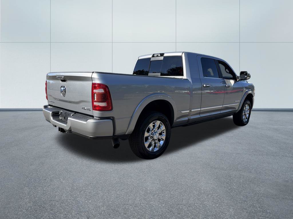 Used 2022 RAM 3500 Limited AWD/4WD image 5