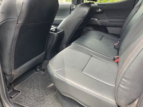 Used 2021 Toyota Tacoma TRD Pro AWD/4WD image 7