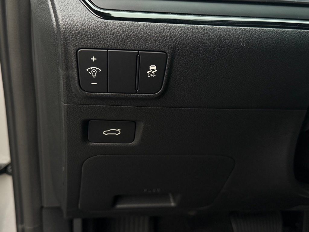 New 2026 Kia K5 GT-Line w/ GT-Line Premium Package FWD image 12