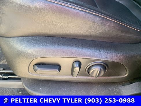 Used 2021 Chevrolet Traverse Premier w/ Redline Edition image 15