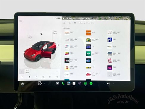 Used 2022 Tesla Model Y Performance AWD/4WD image 17