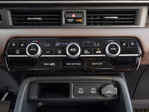 New 2026 Honda Pilot Elite image 23
