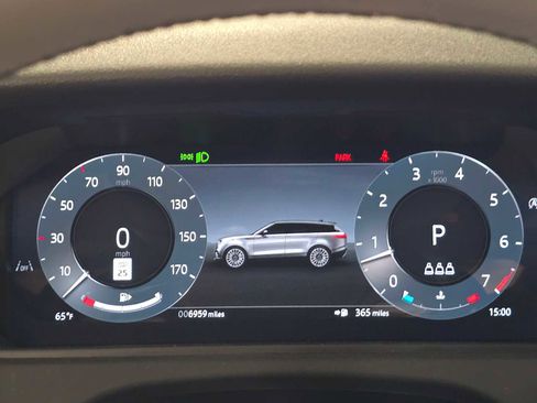 Certified 2025 Land Rover Range Rover Velar S image 24