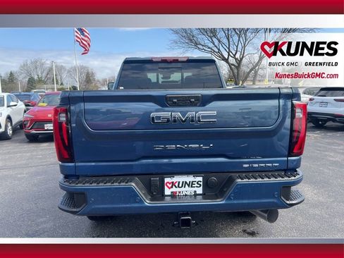 New 2026 GMC Sierra 2500 Denali Ultimate AWD/4WD image 4