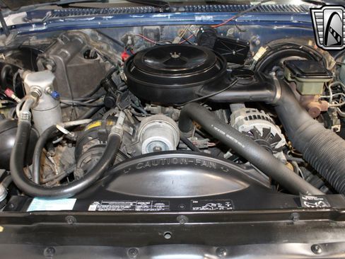 Used 1988 Chevrolet S10 Pickup 4WD image 26