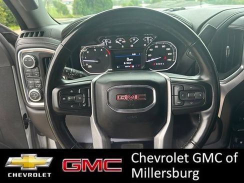Used 2023 GMC Sierra 2500 SLT w/ SLT Convenience Package AWD/4WD image 17