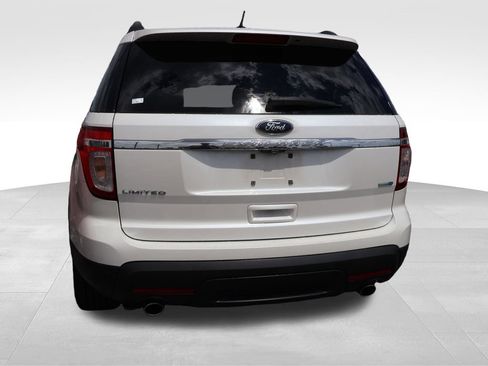 Used 2014 Ford Explorer Limited w/ Equipment Group 302A AWD/4WD image 7