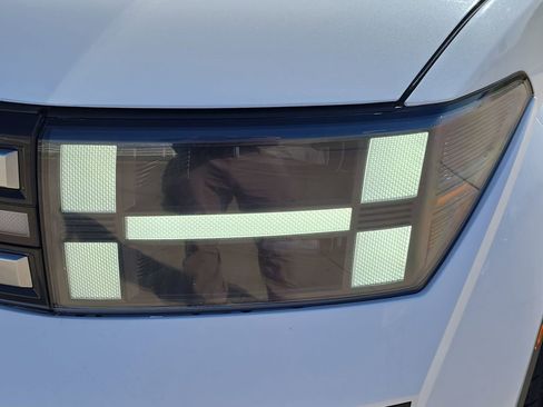 Used 2024 Hyundai Santa Fe SEL image 31