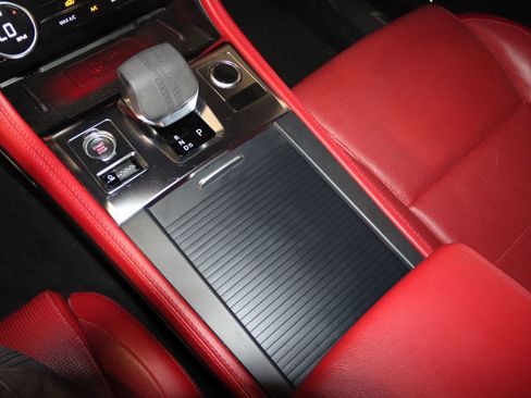 Used 2021 Jaguar F-PACE R-Dynamic S AWD/4WD image 49