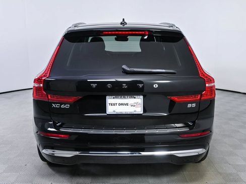 Used 2023 Volvo XC60 B5 Ultimate w/ Climate Package FWD image 31