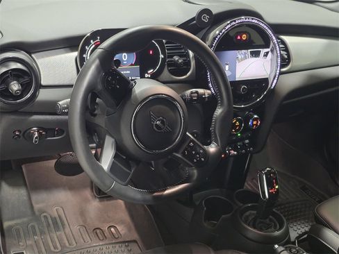 Used 2022 MINI Cooper S w/ Premium Package image 22