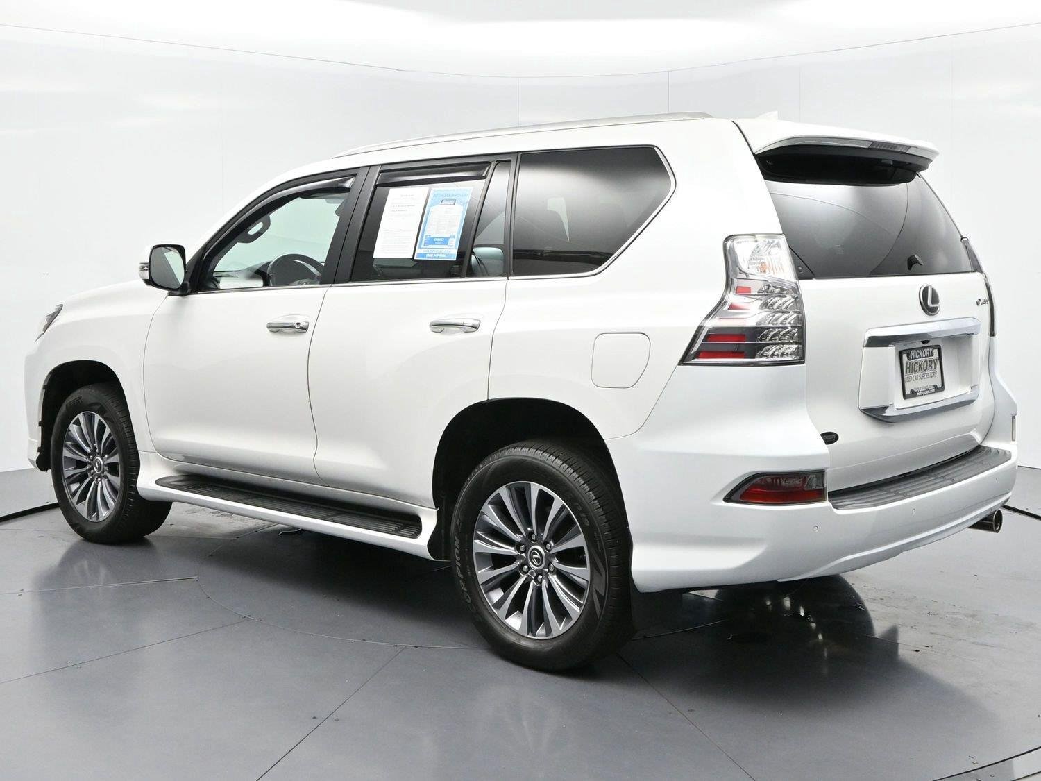 Used 2021 Lexus GX 460 Luxury w/ Accessory Package AWD/4WD image 5