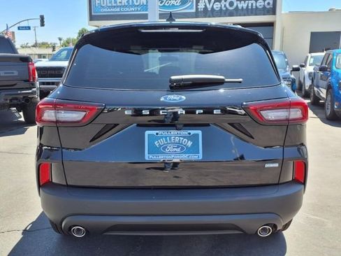 New 2025 Ford Escape ST-Line w/ Equipment Group 301A image 3