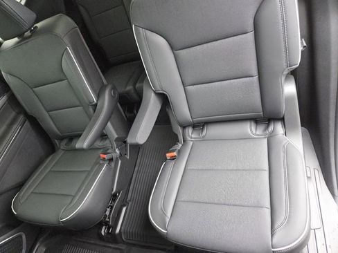 New 2026 Buick Enclave Preferred w/ Power Package image 30