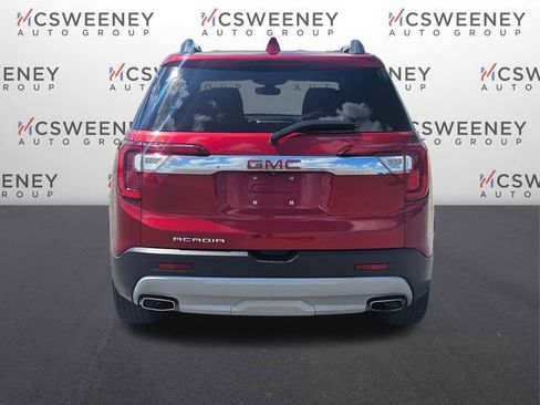 Used 2021 GMC Acadia SLT w/ Premium Package FWD image 4