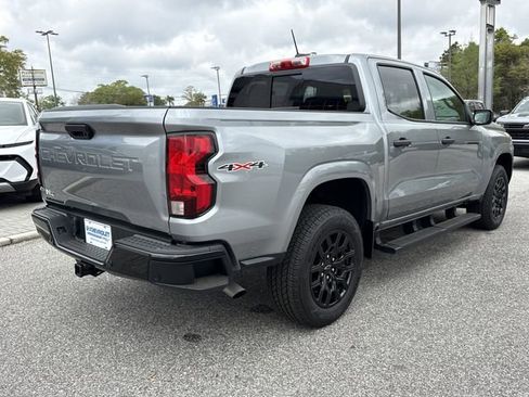 Used 2026 Chevrolet Colorado W/T w/ WT Custom Package image 3