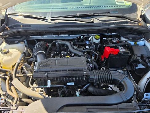 Used 2023 Ford Escape Active w/ Tech Pack #2 AWD/4WD image 18