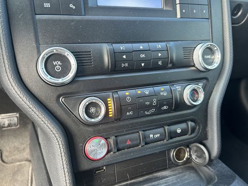 Used 2020 Ford Mustang GT image 19