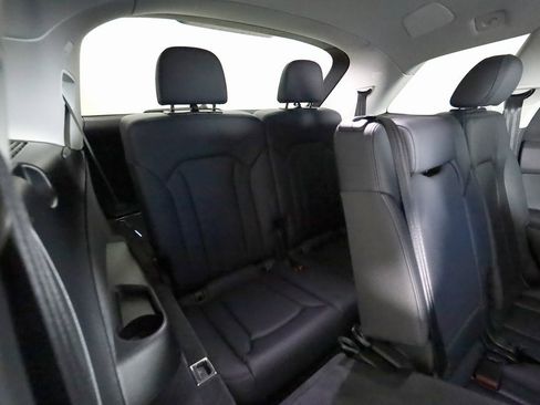 Used 2024 Audi Q7 2.0T Premium Plus image 15