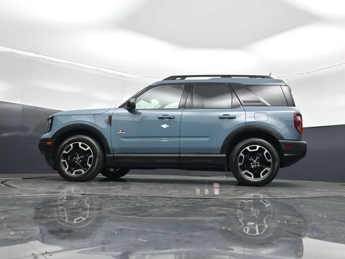 Certified 2023 Ford Bronco Sport Outer Banks w/ Tech Package AWD/4WD image 8