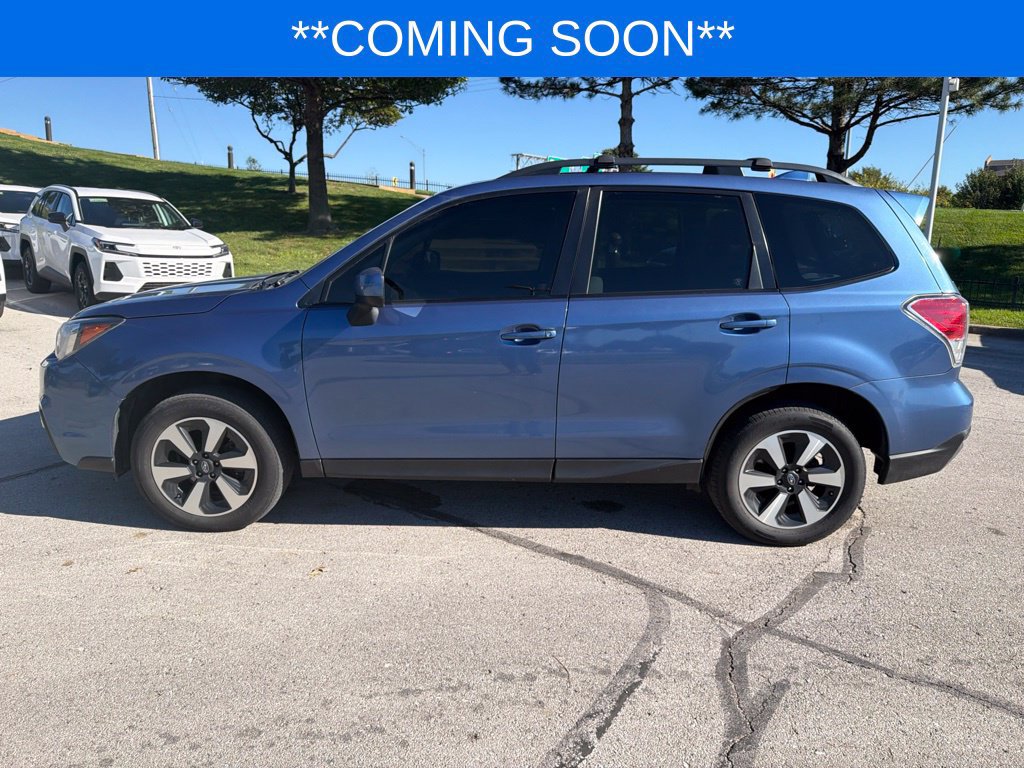 Used 2018 Subaru Forester 2.5i Premium w/ All-Weather Package AWD/4WD image 11