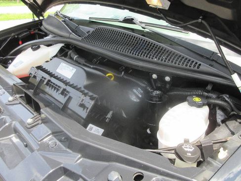 Used 2019 Chevrolet Express 2500 w/ Driver Convenience Package RWD image 35