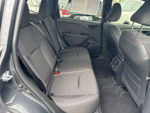 Certified 2025 Subaru Forester Premium AWD/4WD image 11