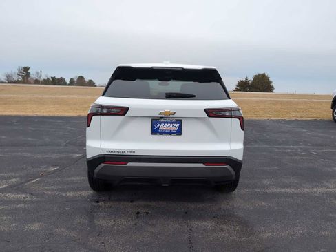 Used 2025 Chevrolet Equinox LT w/ Safety and Technology Package image 7