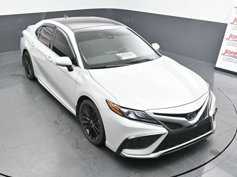 Used 2024 Toyota Camry XSE image 10