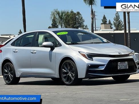 Used 2024 Toyota Corolla SE FWD image 1