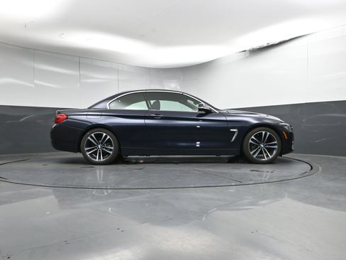 Used 2018 BMW 430i Convertible image 32