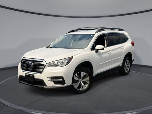 Used 2020 Subaru Ascent Premium w/ Convenience Package AWD/4WD image 1